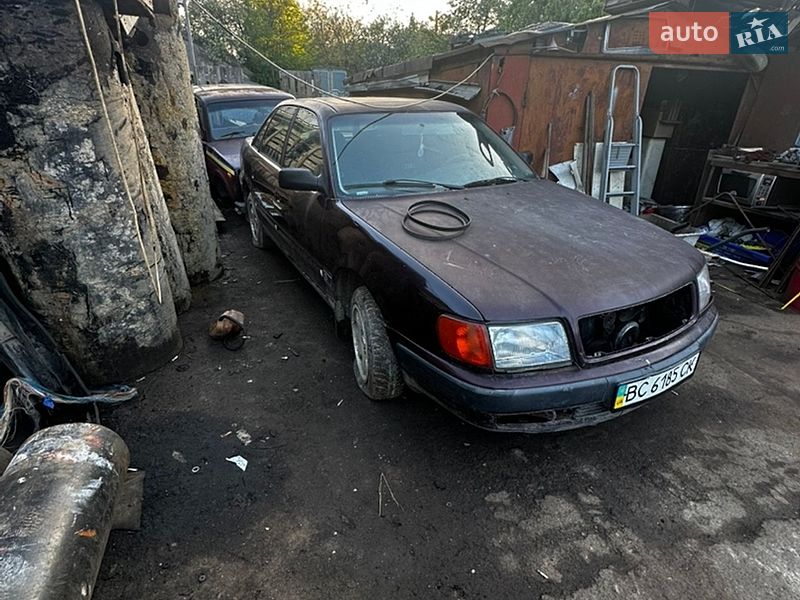 Седан Audi 100 1991 в Львове