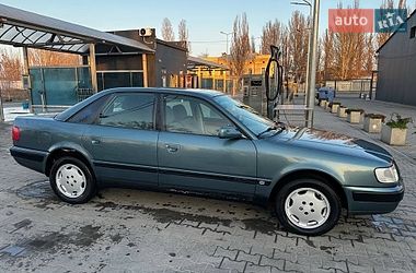 Седан Audi 100 1991 в Одессе