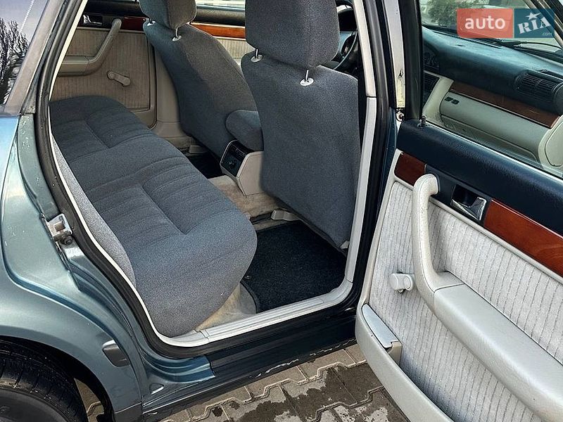 Седан Audi 100 1991 в Одессе
