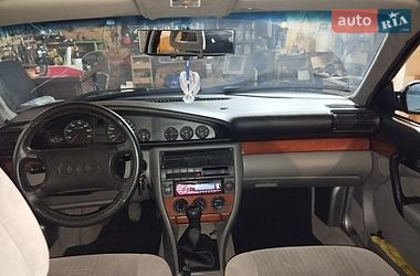 Седан Audi 100 1991 в Виннице