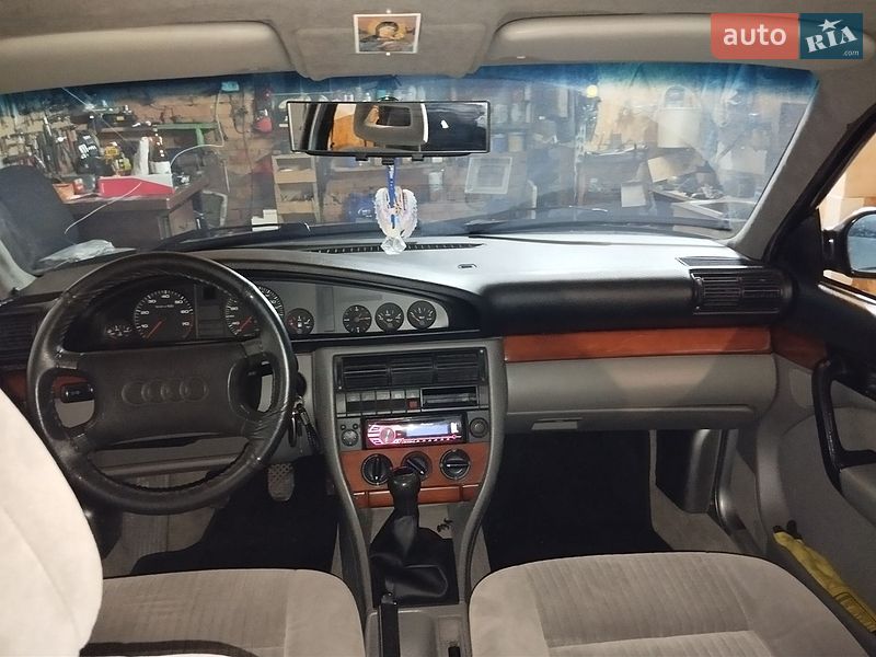 Седан Audi 100 1991 в Виннице