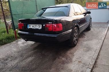 Седан Audi 100 1991 в Виннице