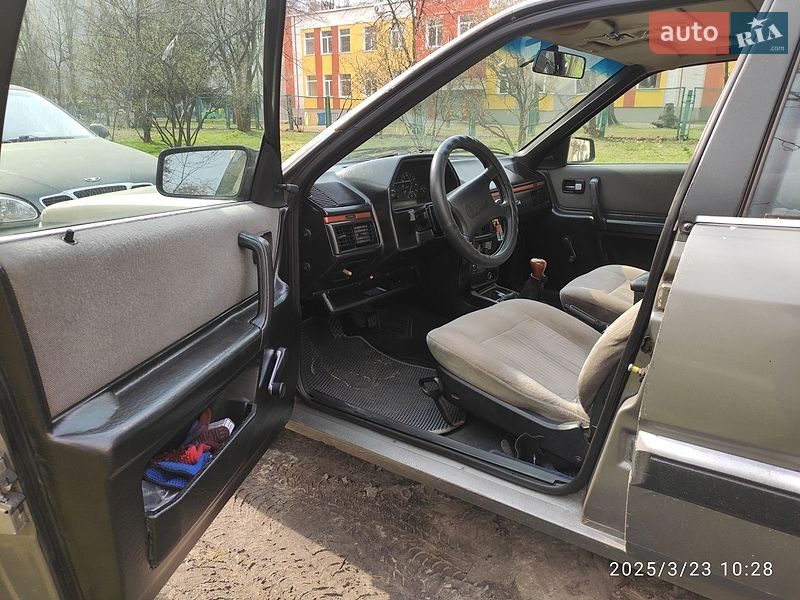 Универсал Audi 100 1986 в Киеве