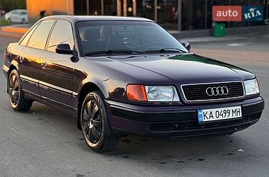 Седан Audi 100 1994 в Киеве