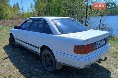 Седан Audi 100 1992 в Заречном