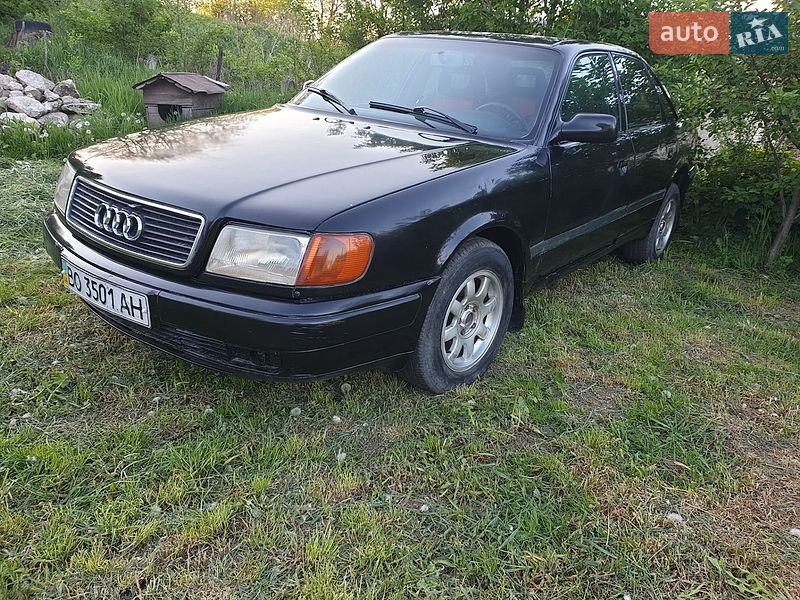 Седан Audi 100 1991 в Підволочиську