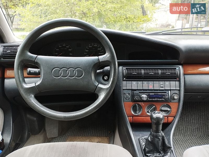 Седан Audi 100 1991 в Киеве фото 18 Седан Audi 100 1991 в Киеве