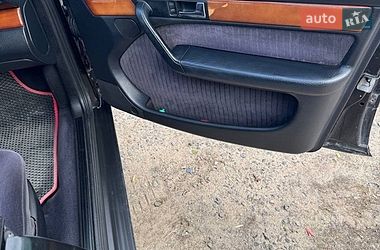 Седан Audi 100 1991 в Городке