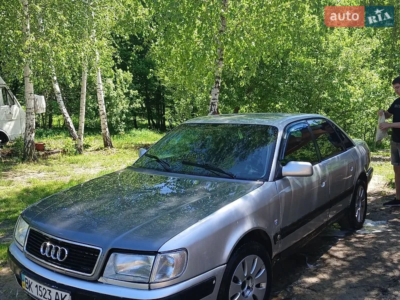 Audi 100 1990