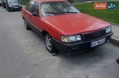 Седан Audi 100 1985 в Харькове
