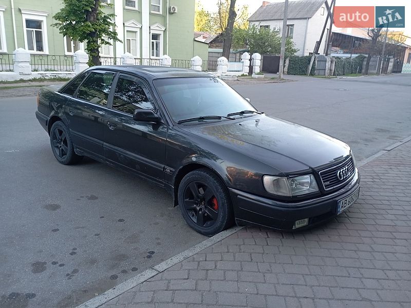 Седан Audi 100 1993 в Вінниці