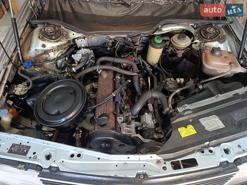 Седан Audi 100 1989 в Лебедине