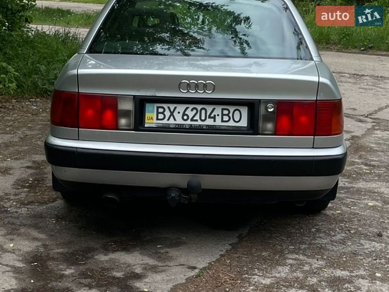 Седан Audi 100 1994 в Хмельницком