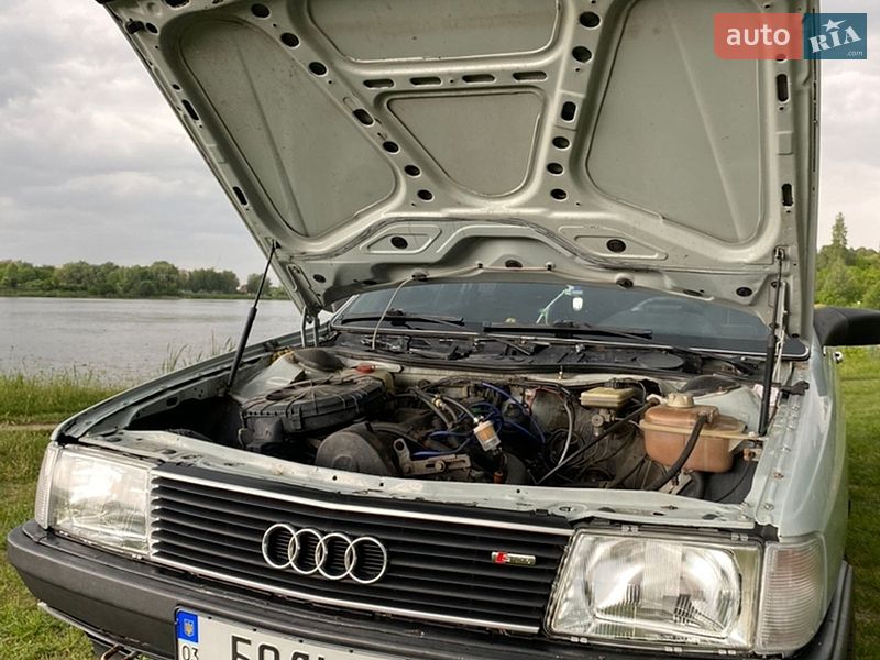 Седан Audi 100 1983 в Ковеле