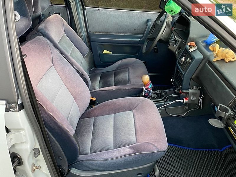 Седан Audi 100 1983 в Ковеле