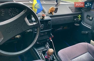 Седан Audi 100 1983 в Ковеле