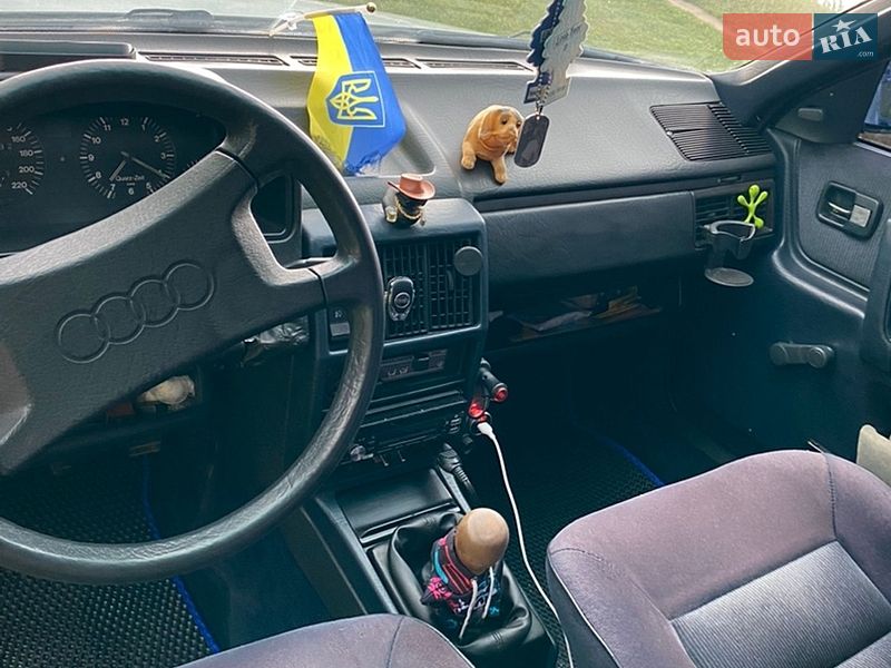 Седан Audi 100 1983 в Ковеле