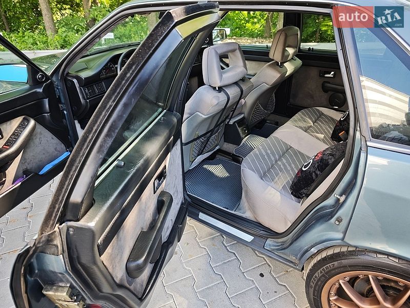 Седан Audi 100 1990 в Києві