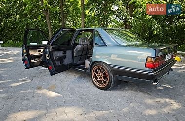 Седан Audi 100 1990 в Києві