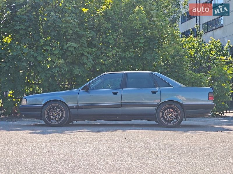 Седан Audi 100 1990 в Києві
