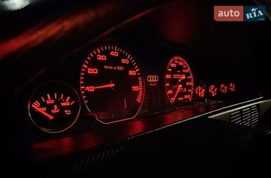 Седан Audi 100 1990 в Києві