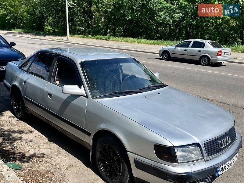 Седан Audi 100 1992 в Києві фото 3 Седан Audi 100 1992 в Києві