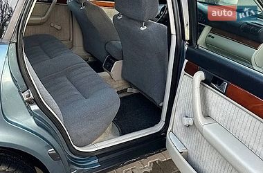 Седан Audi 100 1991 в Одесі