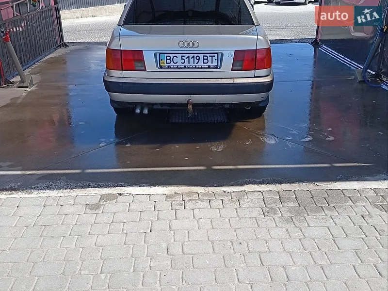 Audi 100 1992 VIN WAUZZZ4AZNN133341 фото оголошення 10 з 40