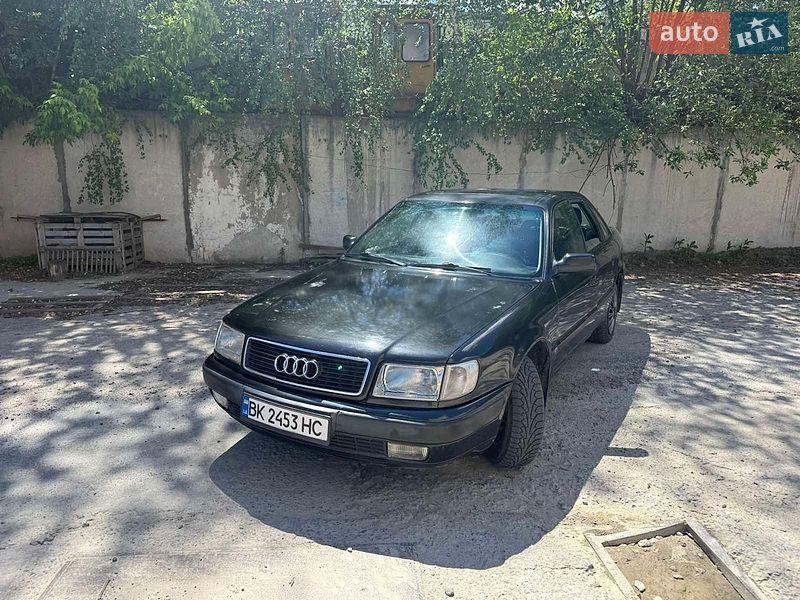Audi 100 1993 Audi 100 1993