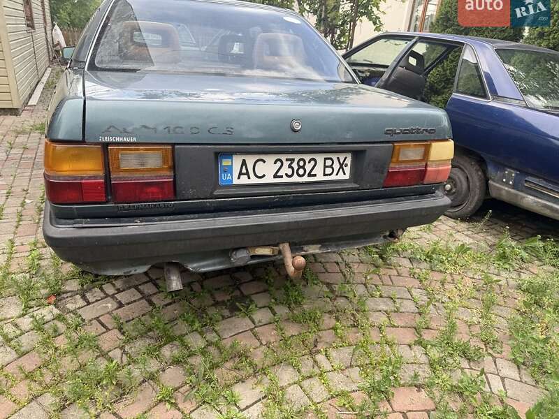 Седан Audi 100 1987 в Івано-Франківську