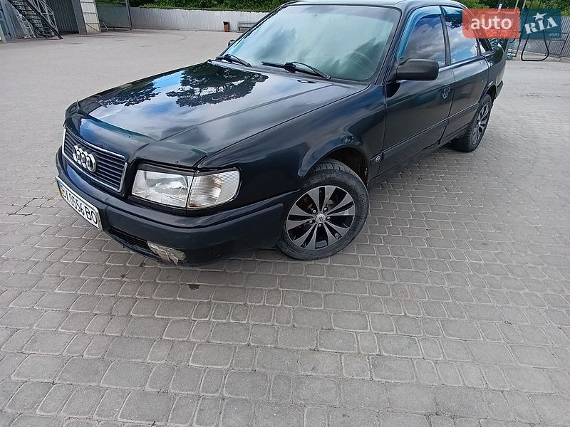 Audi 100 1992 Audi 100 1992