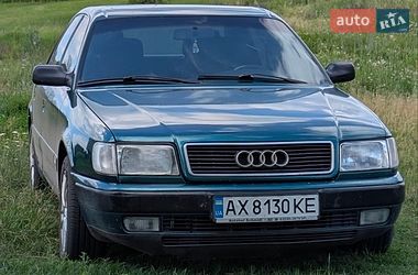 Седан Audi 100 1993 в Харькове