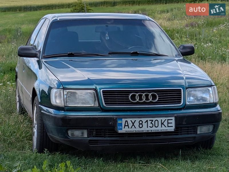 Audi 100 1993 Audi 100 1993