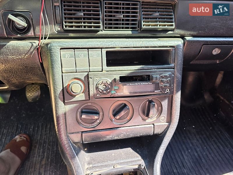 Седан Audi 100 1990 в Львове