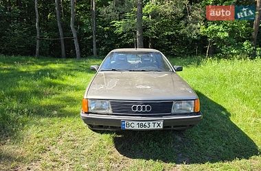 Седан Audi 100 1990 в Львове