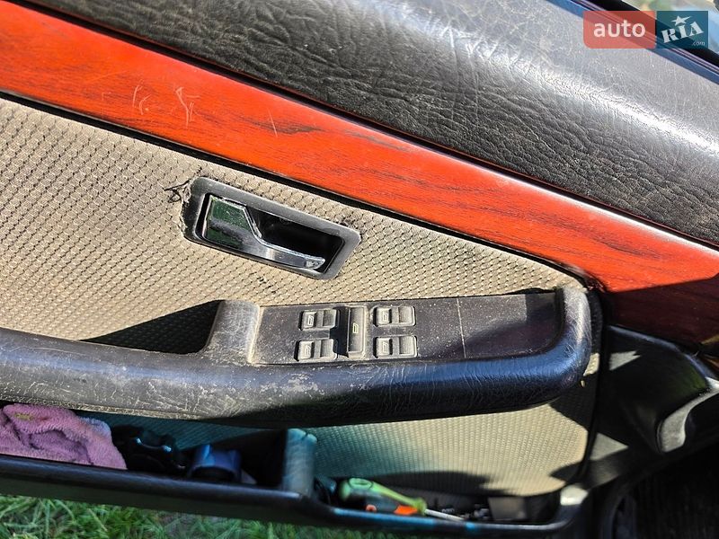 Седан Audi 100 1990 в Львове