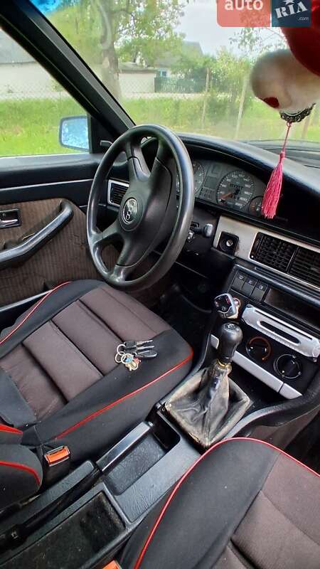 Седан Audi 100 1988 в Житомире