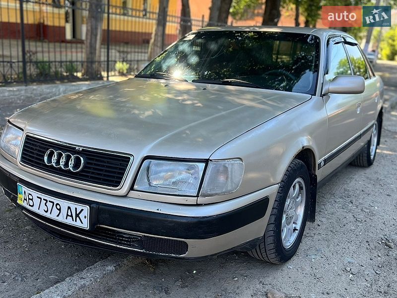 Audi 100 1992