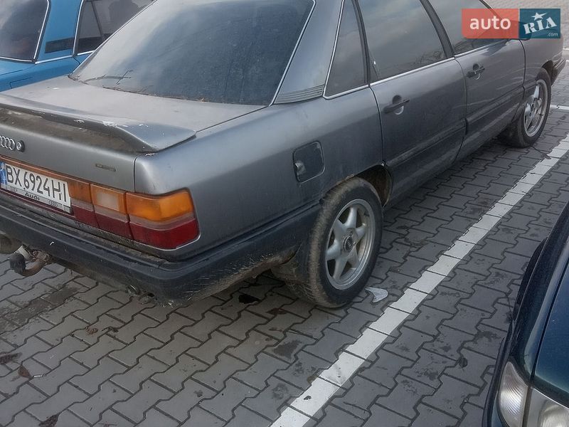 Седан Audi 100 1987 в Хмельницком фото 2 Седан Audi 100 1987 в Хмельницком