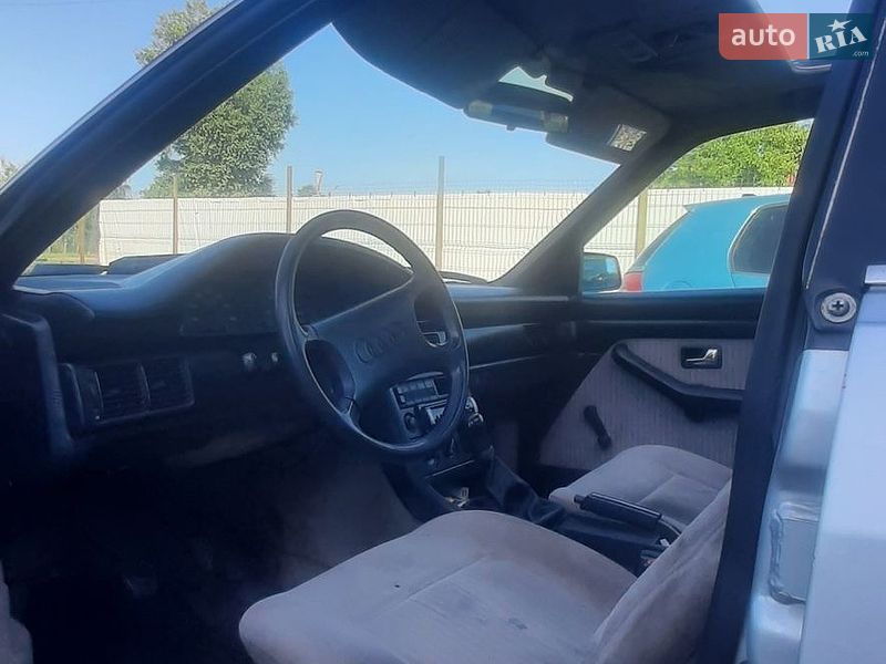 Audi 100 1990 Audi 100 1990