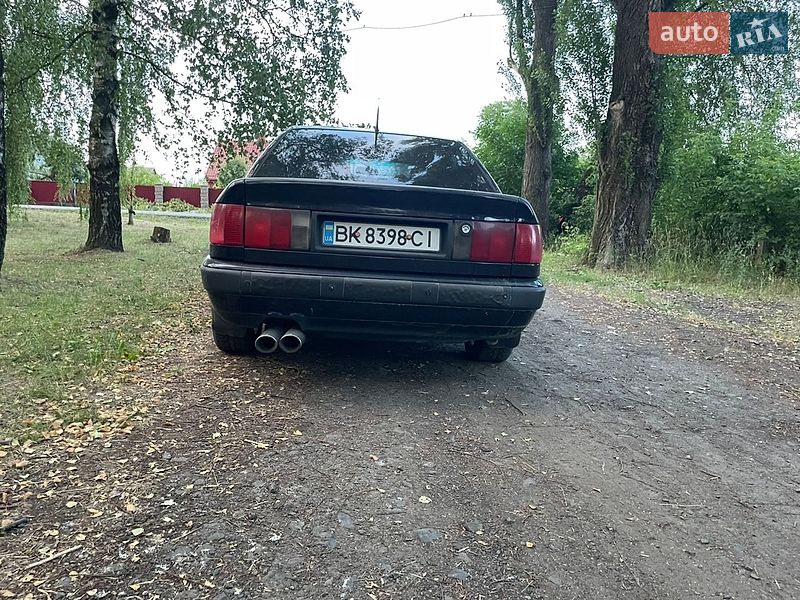 Седан Audi 100 1991 в Рівному