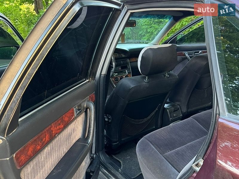 Седан Audi 100 1993 в Івано-Франківську