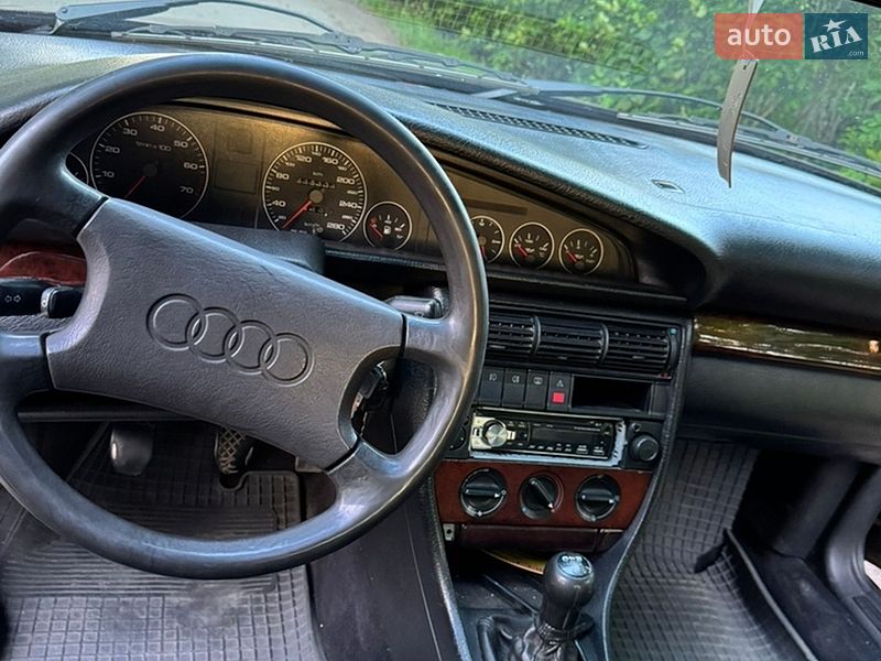 Седан Audi 100 1993 в Івано-Франківську