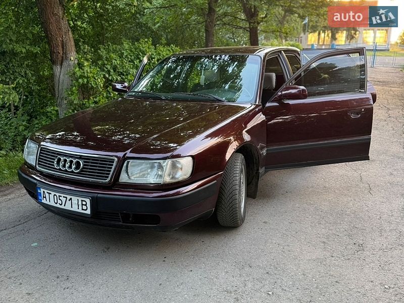 Седан Audi 100 1993 в Івано-Франківську