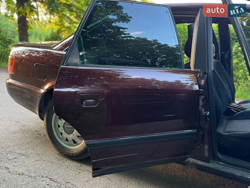 Седан Audi 100 1993 в Івано-Франківську