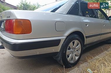 Седан Audi 100 1992 в Одесі