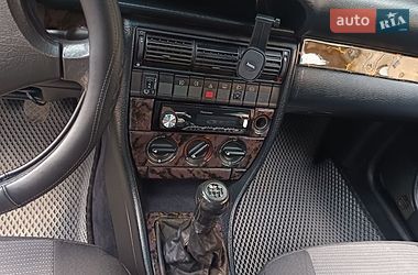 Седан Audi 100 1992 в Одесі
