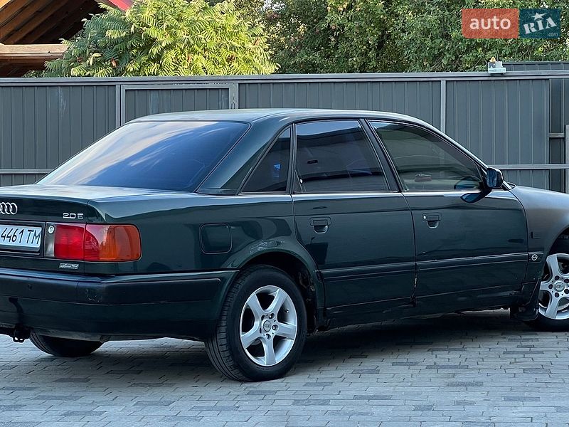 Седан Audi 100 1994 в Дрогобичі