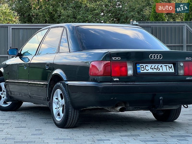 Седан Audi 100 1994 в Дрогобичі