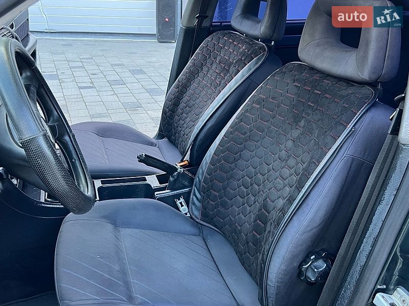 Седан Audi 100 1994 в Дрогобичі
